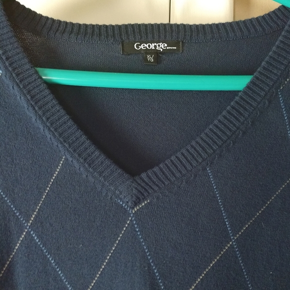 😀 GEORGE MEN’S SWEATER PREOWNED SIZE (XL) - Picture 2 of 4